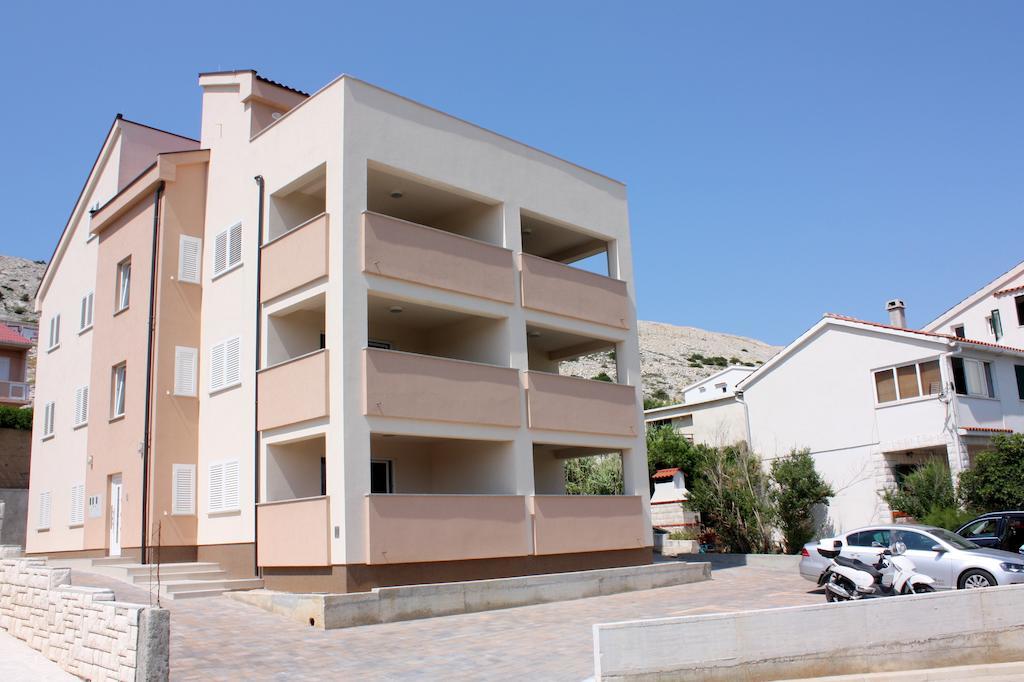 Apartments Augustin Pag Town Exterior foto